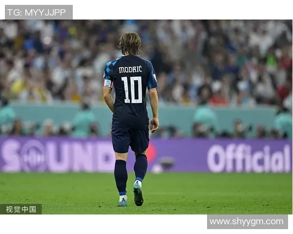 吕迪格的坚韧之路：从默默无闻到足球场上的璀璨明星